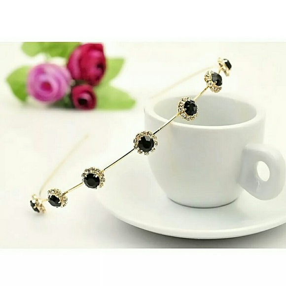 NEW HEADBAND GOLD W/BLK CRYSTAL ACCENTS - Picture 1 of 1